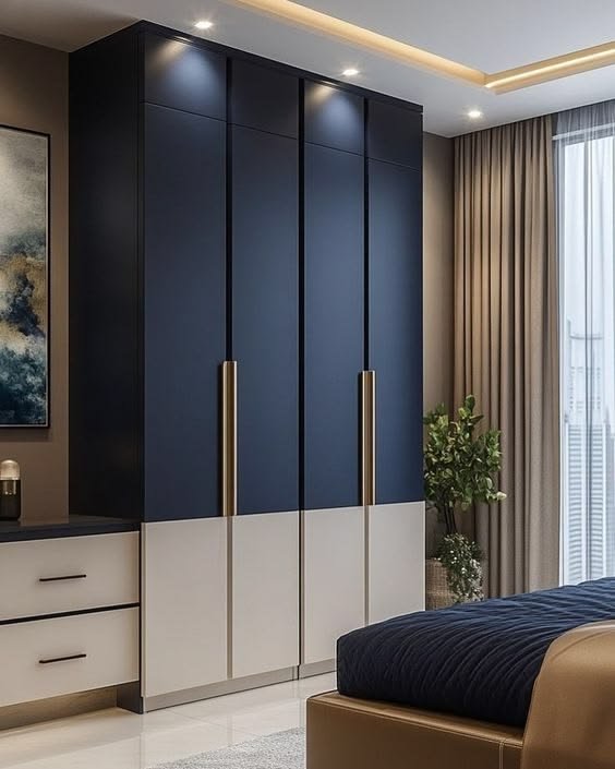 High precision modular wardrobe frame assembly